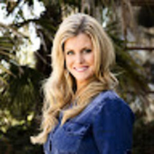 Meet your Posher, Carrie